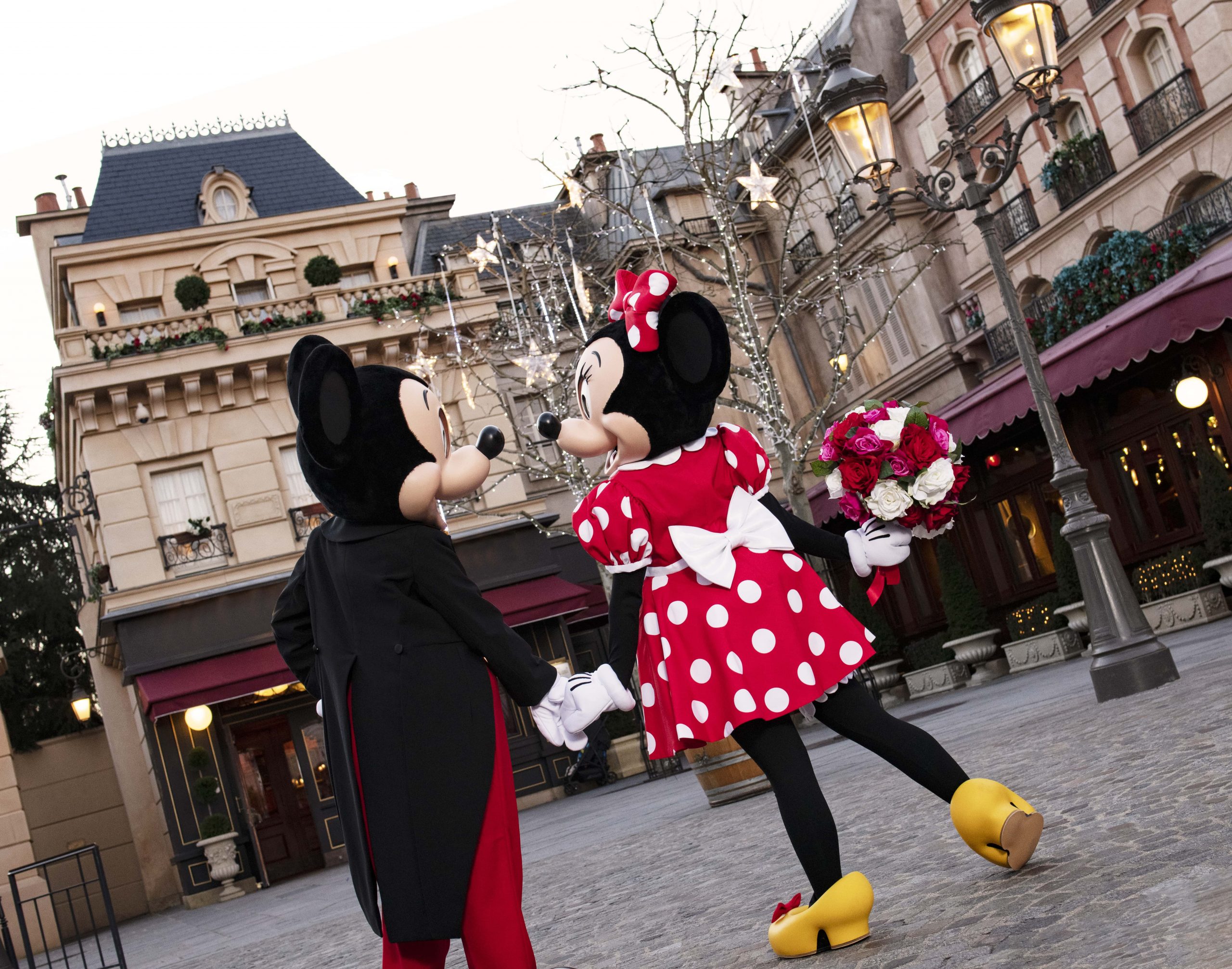 Romantic Mickey and Minnie